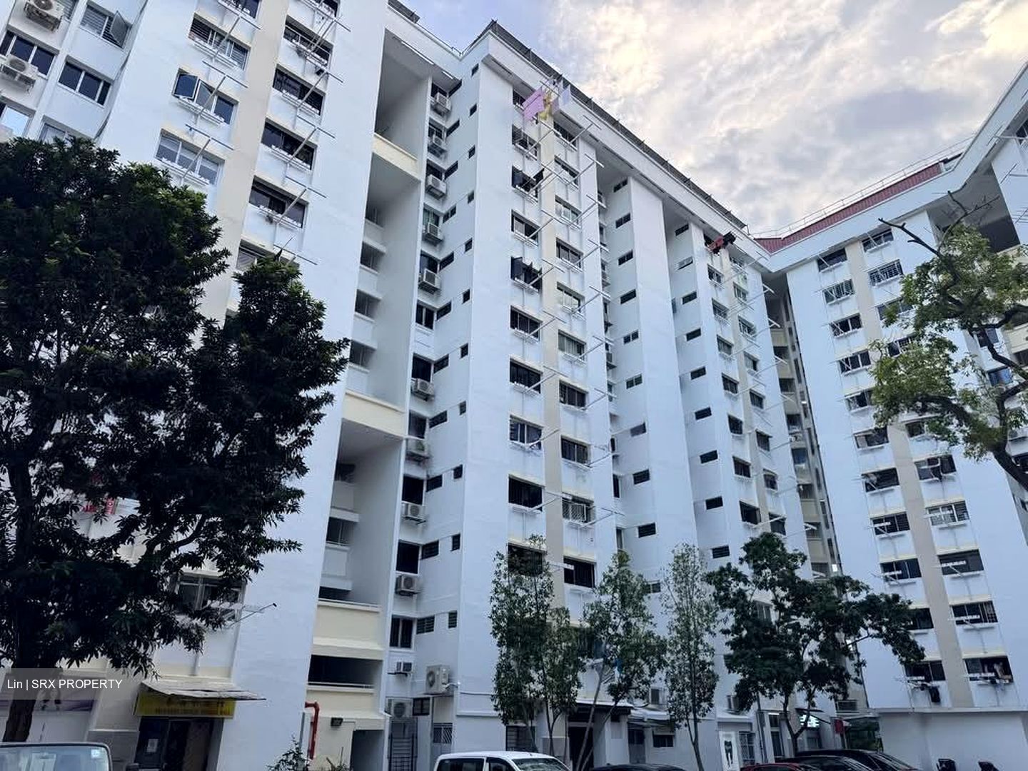 SUN PLAZA GARDENS (D18), Shop House #532104141
